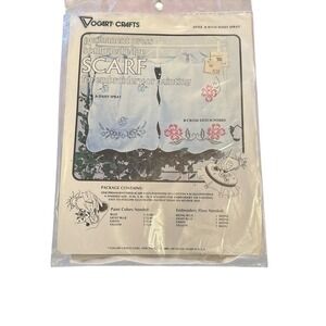 Vogart Crafts Kit for embroidery or paint‎